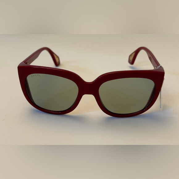 Gucci Accessories - New Gucci sunglasses